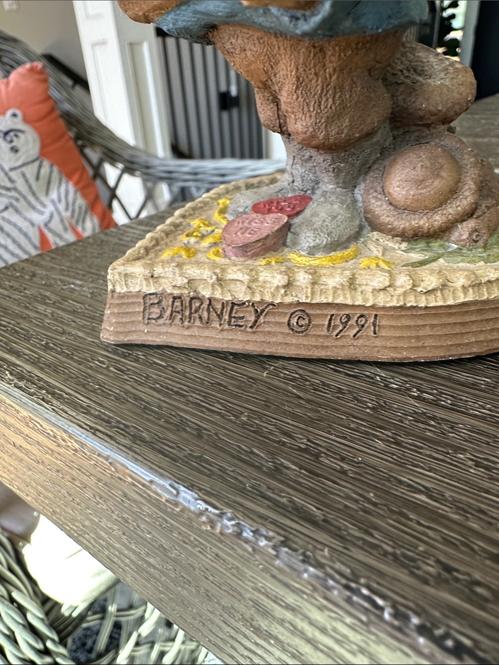 Tom Clark Barneys Valentine gnome statuette by Carin Studios 6x4 signed - Picture 7 of 8